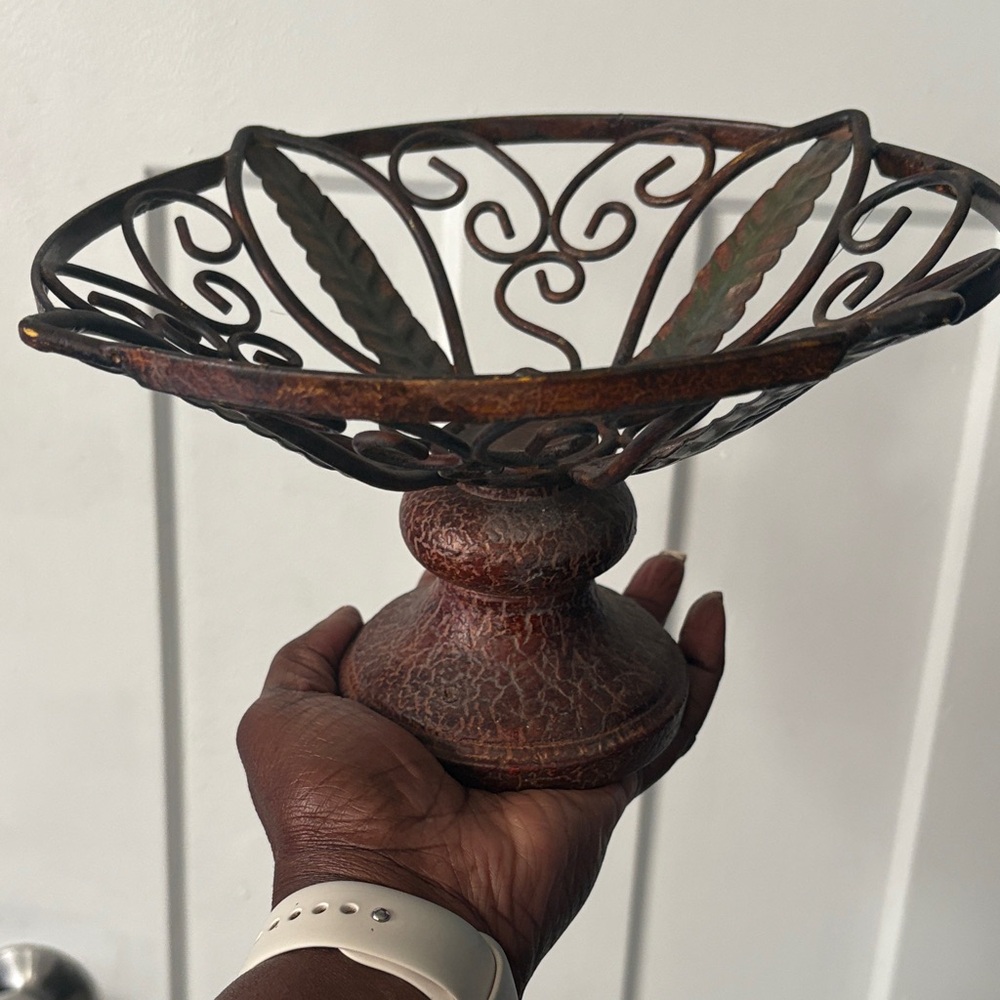 Elegant Brown Metal Fruit Bowl